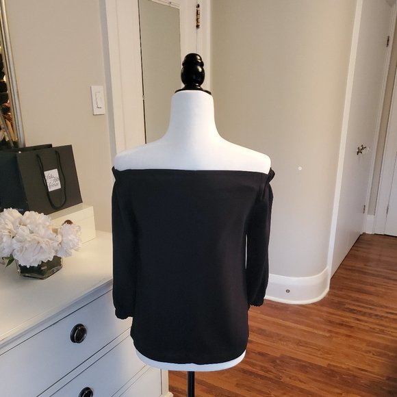 Babaton off the shoulder top - Picture 2 of 3